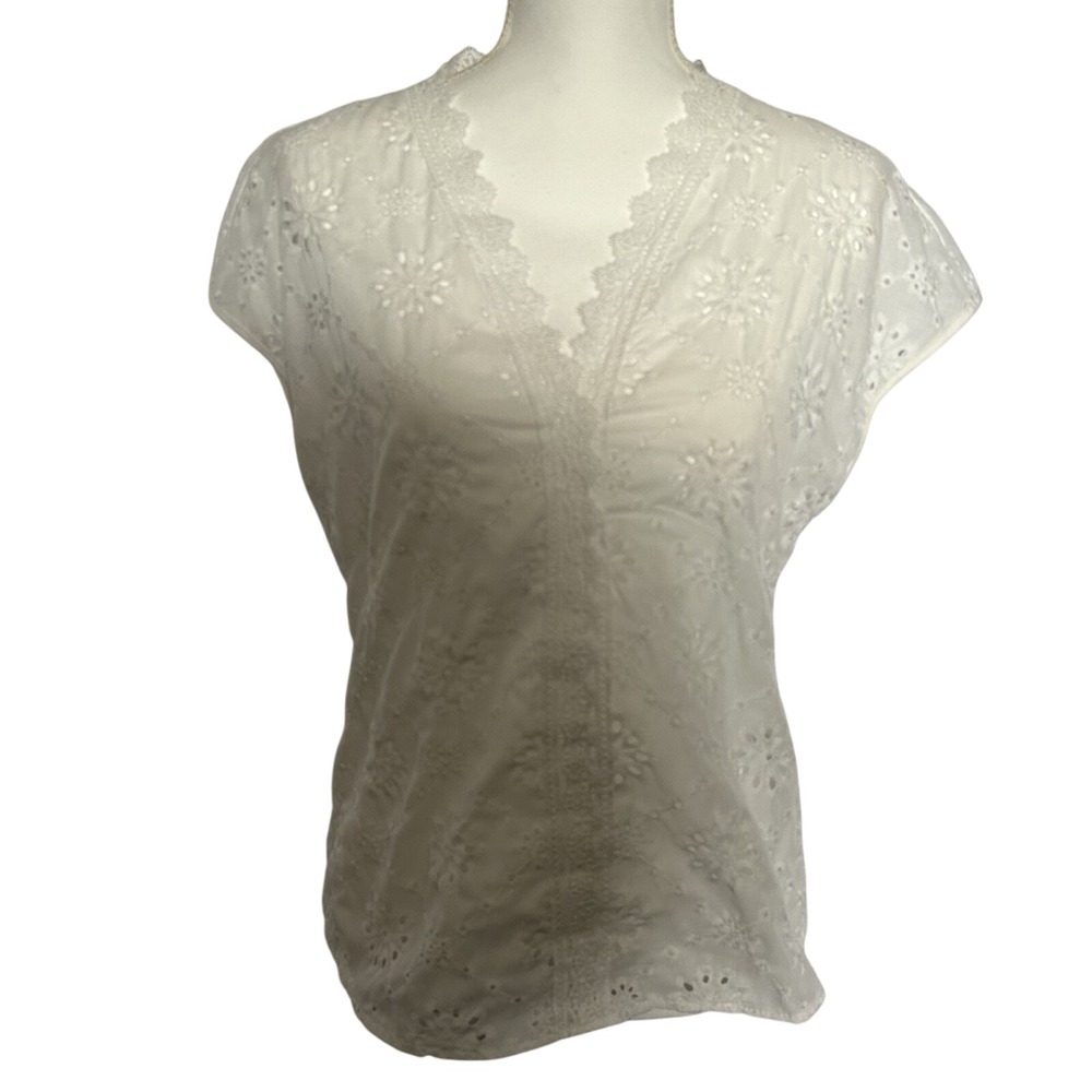 Eyelet Lace Top V-Neck Short Sleeve Blouse‎ Summer Casual Elegant
